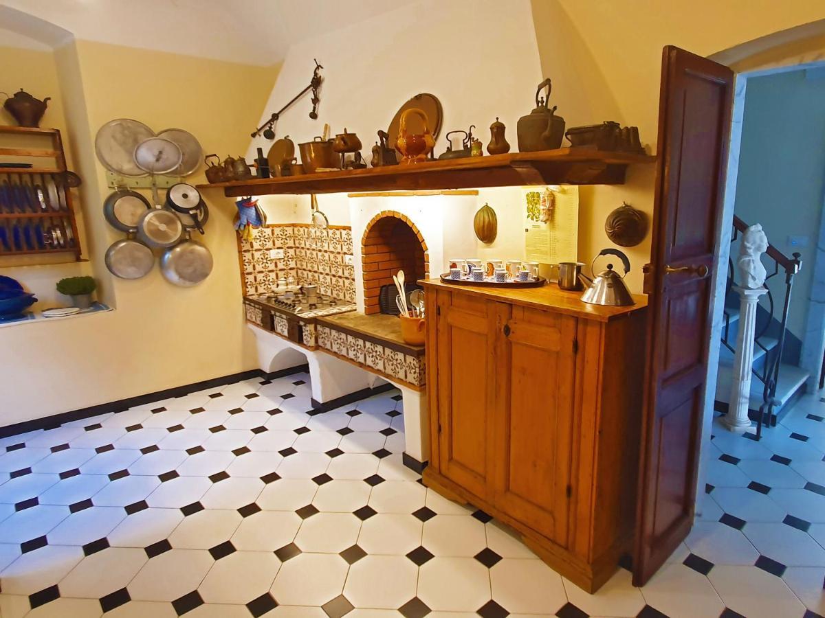 Villa De Benedetti ซาร์ซานา ภายนอก รูปภาพ