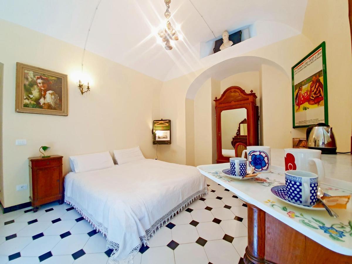 Villa De Benedetti ซาร์ซานา ภายนอก รูปภาพ